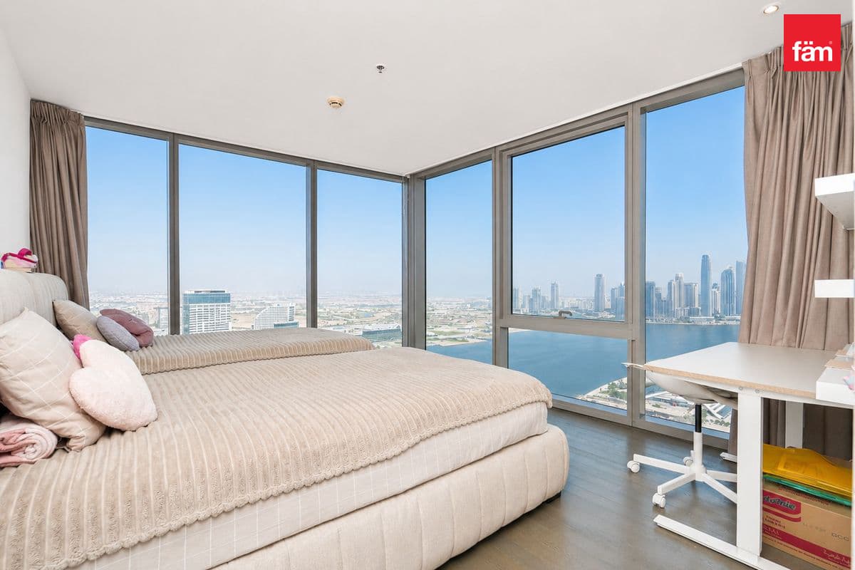 High Floor | Canal View | Vastu | Ready To Move
