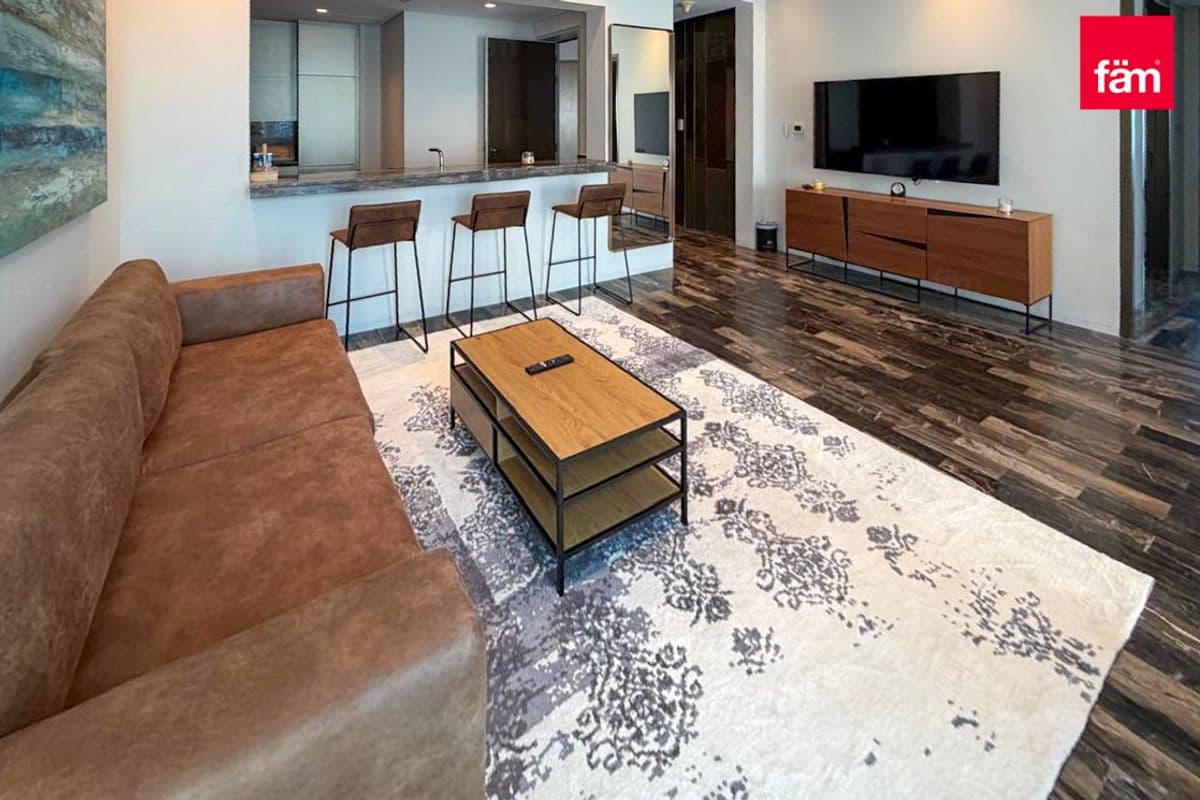 Fully Furnished | High Floor | Vacant | Palm View