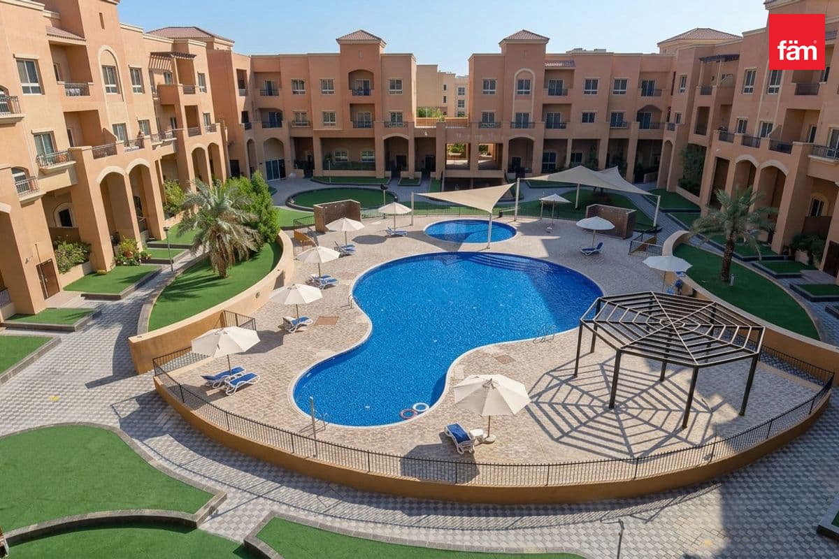 Vacant Upgraded 2br | Pool View | Jvc