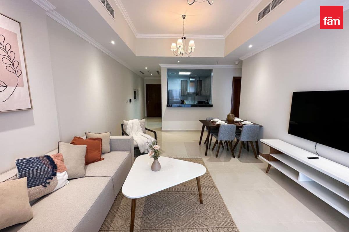 Upgraded Interiors | Vacant | 1 Bedroom 2 Bathroom