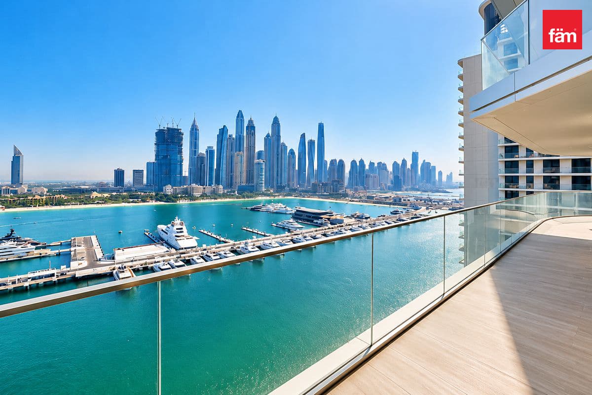 Panoramic Sea Views I High Floor I Spacious