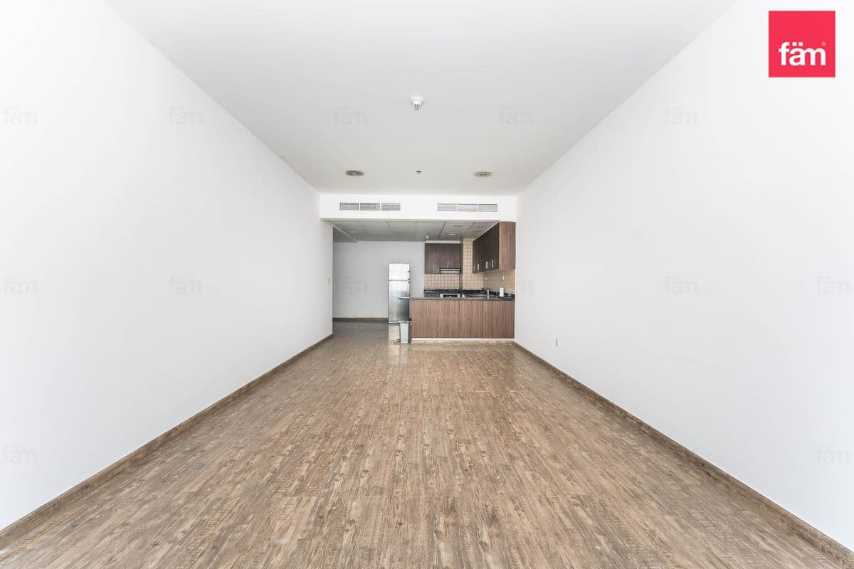 Higher Floor | Vacant | Open Kitchen | Spacious