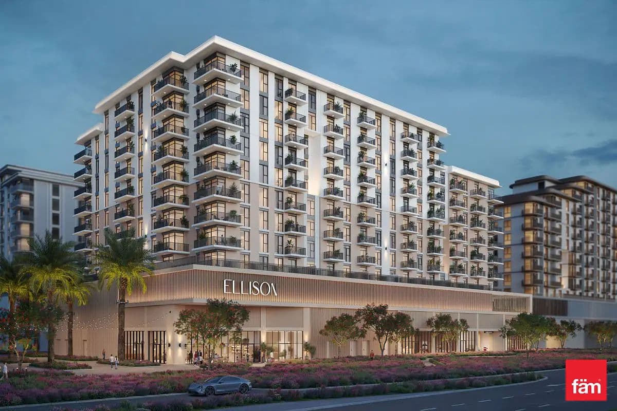 Modern Unit | Luxury Living | Spacious Layout