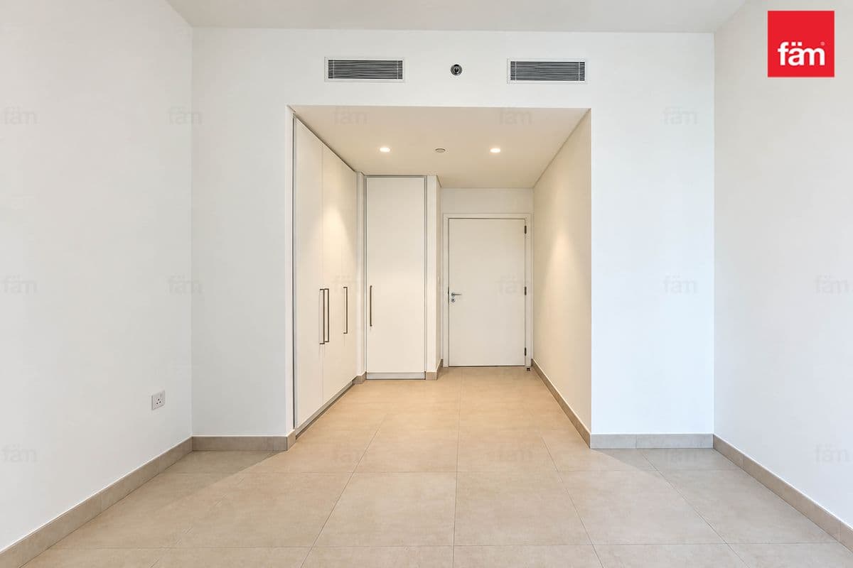 Mid Floor | Pool & Park Views | Mortgage Eligible