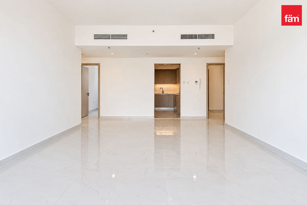 Maid Room I High Floor I Spacious Unit