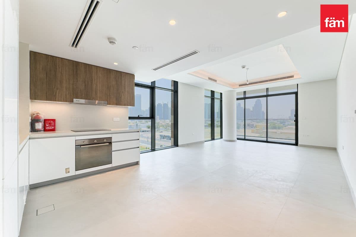 Corner Unit | Bright Wasl View | Brand New