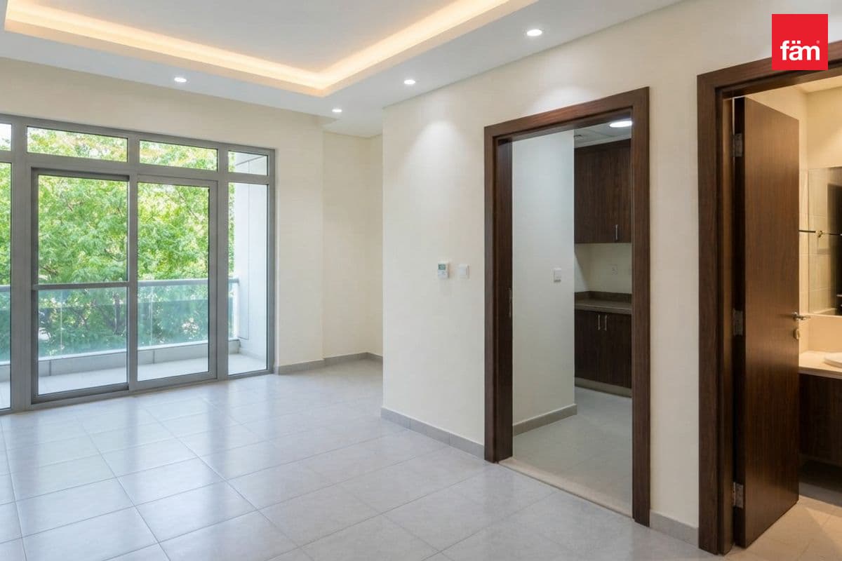 Pool View | Maid Room | Like New | Lower Floor