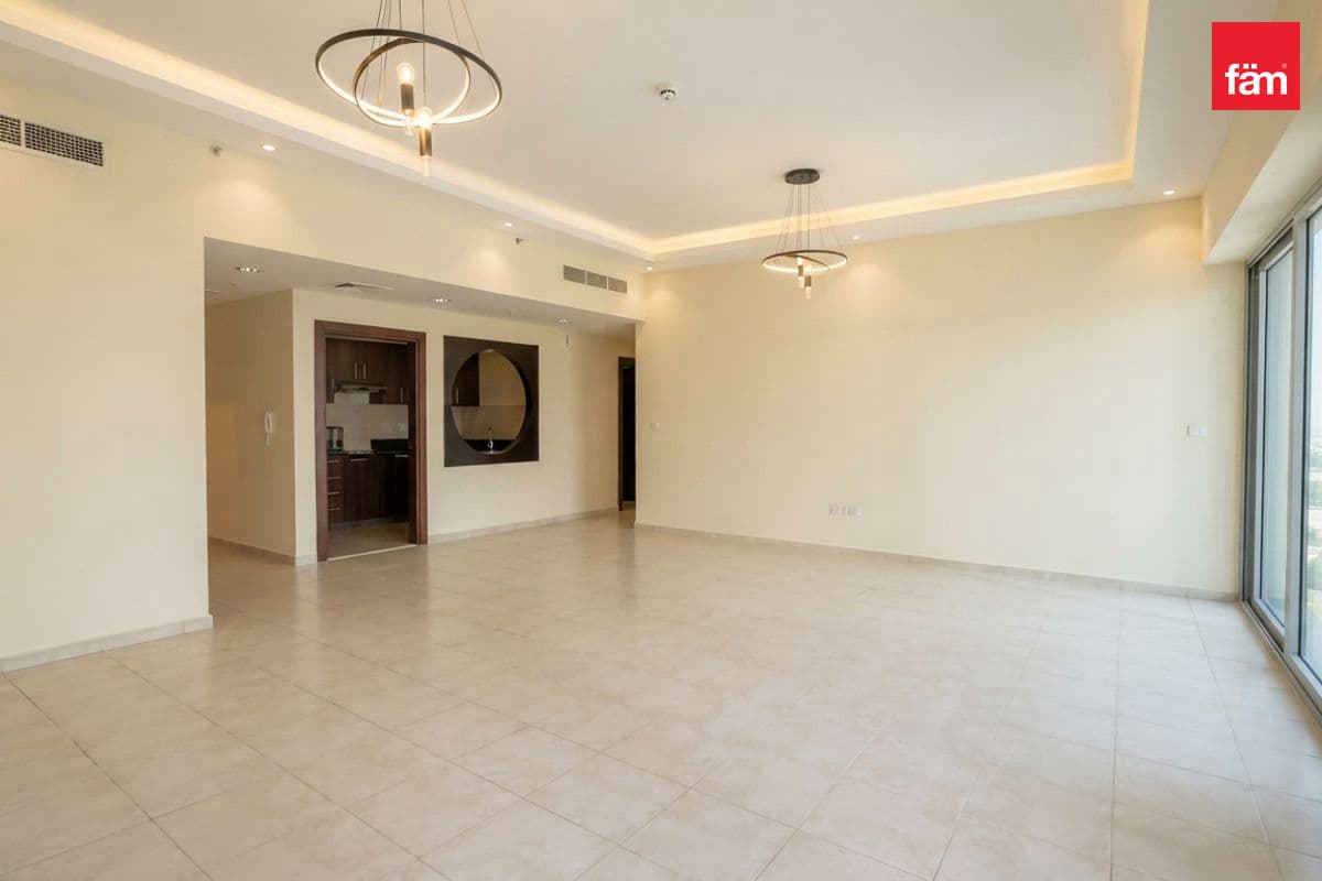 Bright | Community View | Vacant Soon