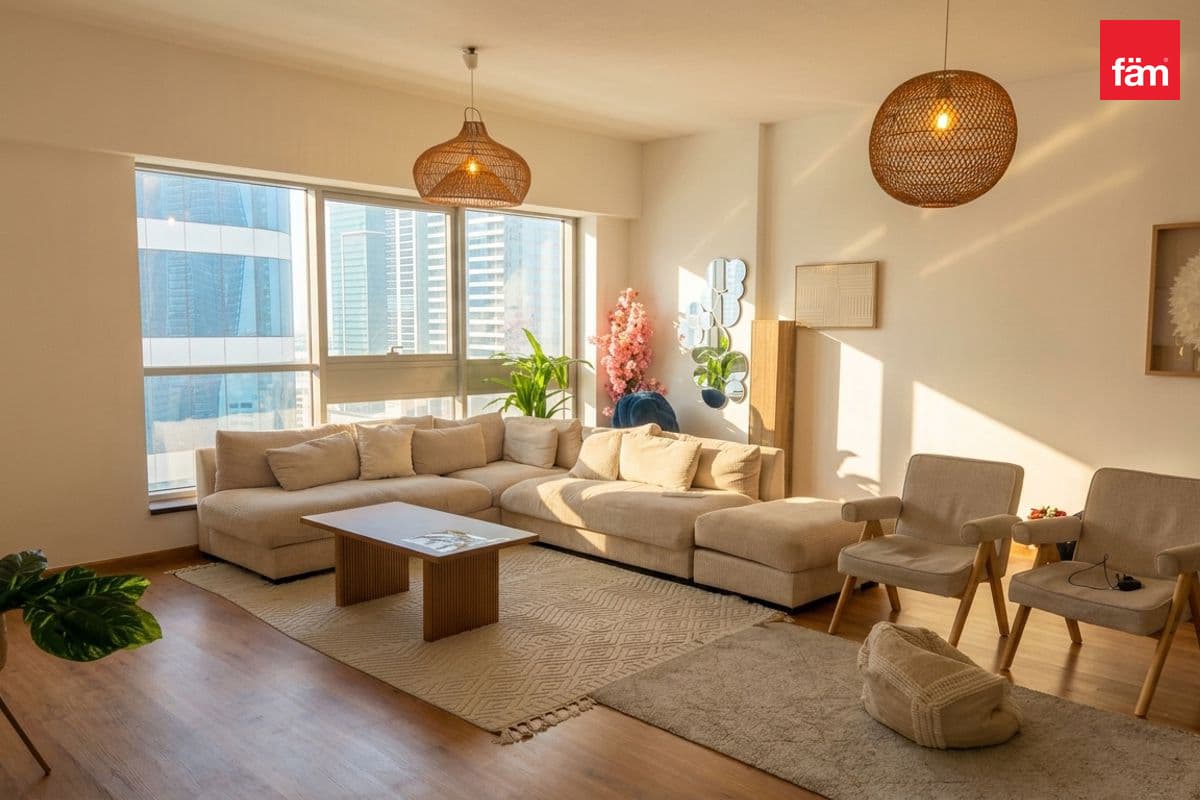 Upgraded | Close To Metro | Unfurnished | Vastu