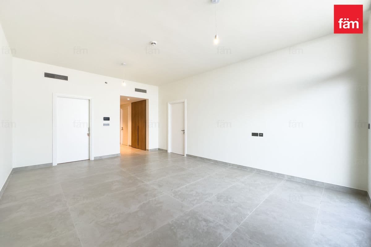 Vacant | Spacious | Great Community | Best Deal