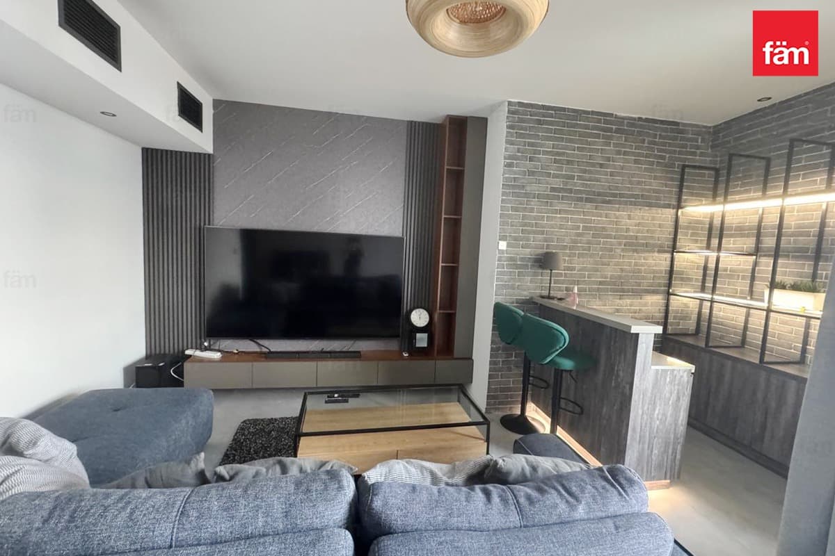 Luxury Upgraded | Fully Furnished | Vacant Soon