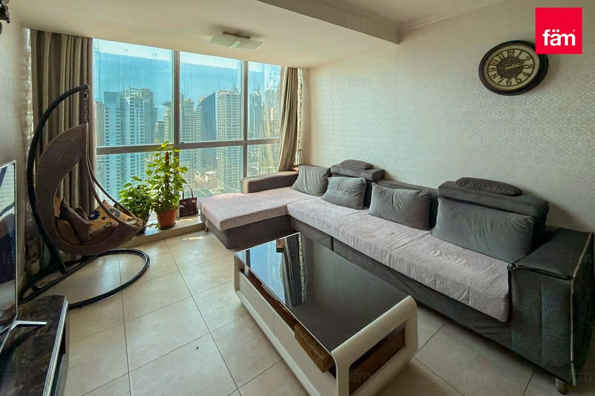 High Floor | Close To Metro | Vacant