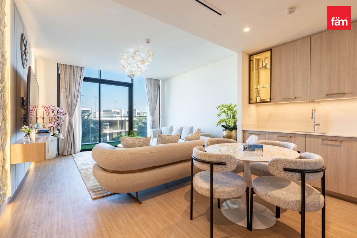 Brand New Upgraded&Furnished Apartment|Golf Views