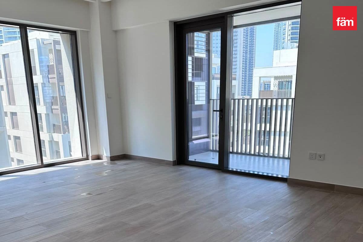 Vacant Apartment | Grove Building 1 | Pool View