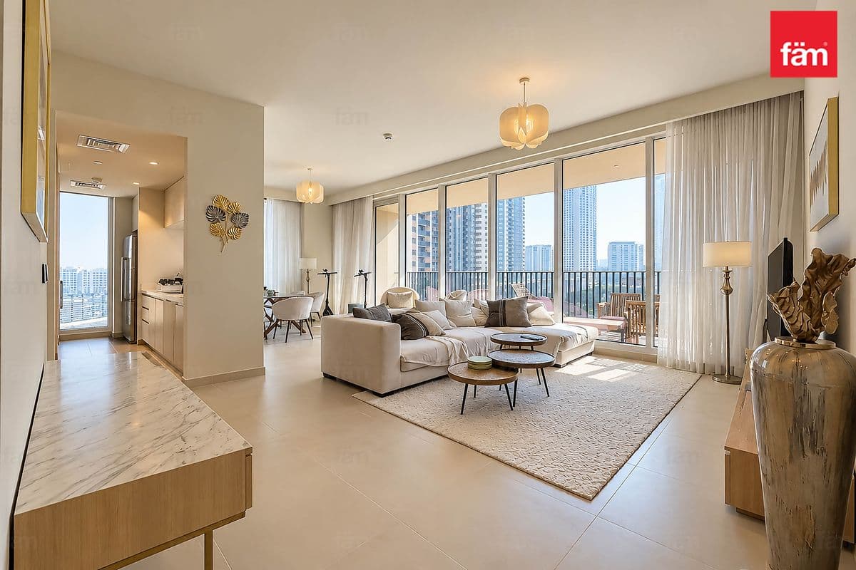 Central Park & Pool View | Well Maintained