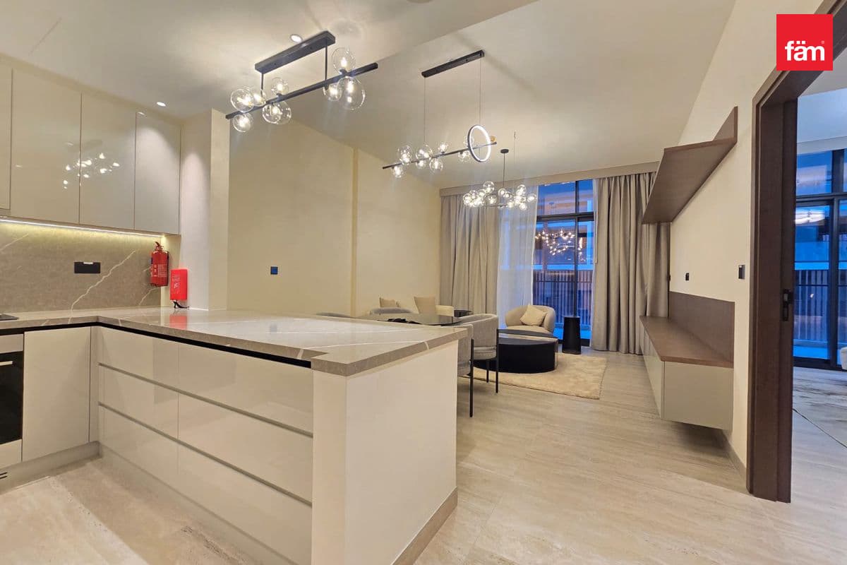 Brand New | Large Layout | Modern Kitchen