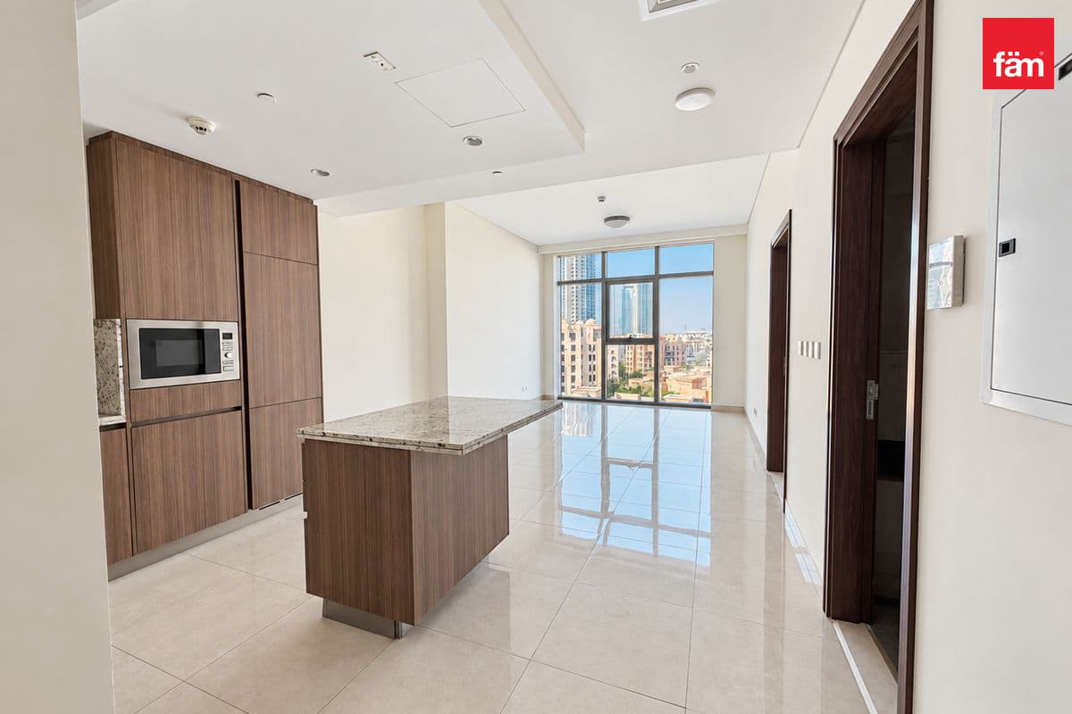Rare 1bed + Study I Burj View I Negotiable