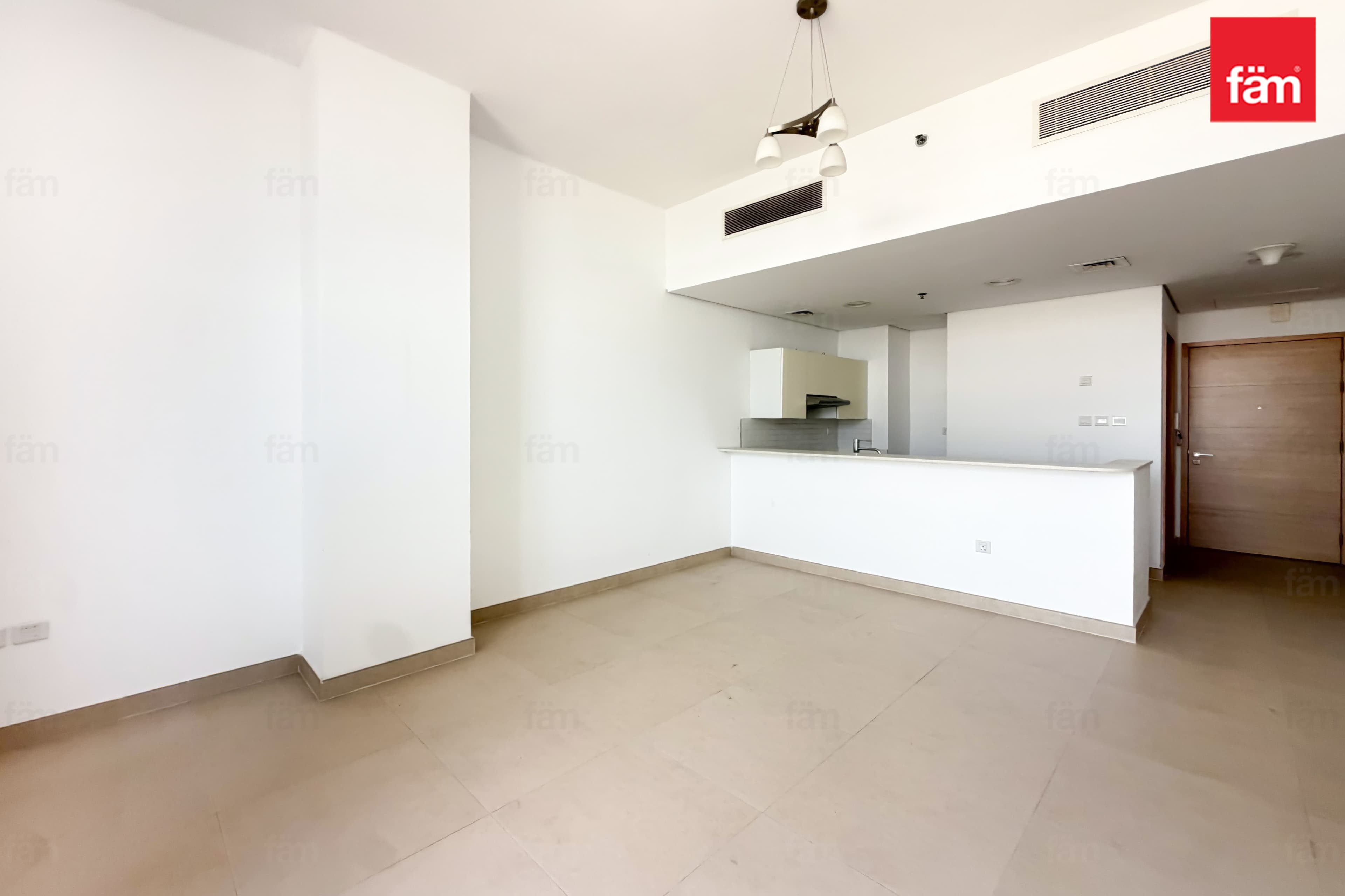Open View | Well Maintaned | Corner | Bright
