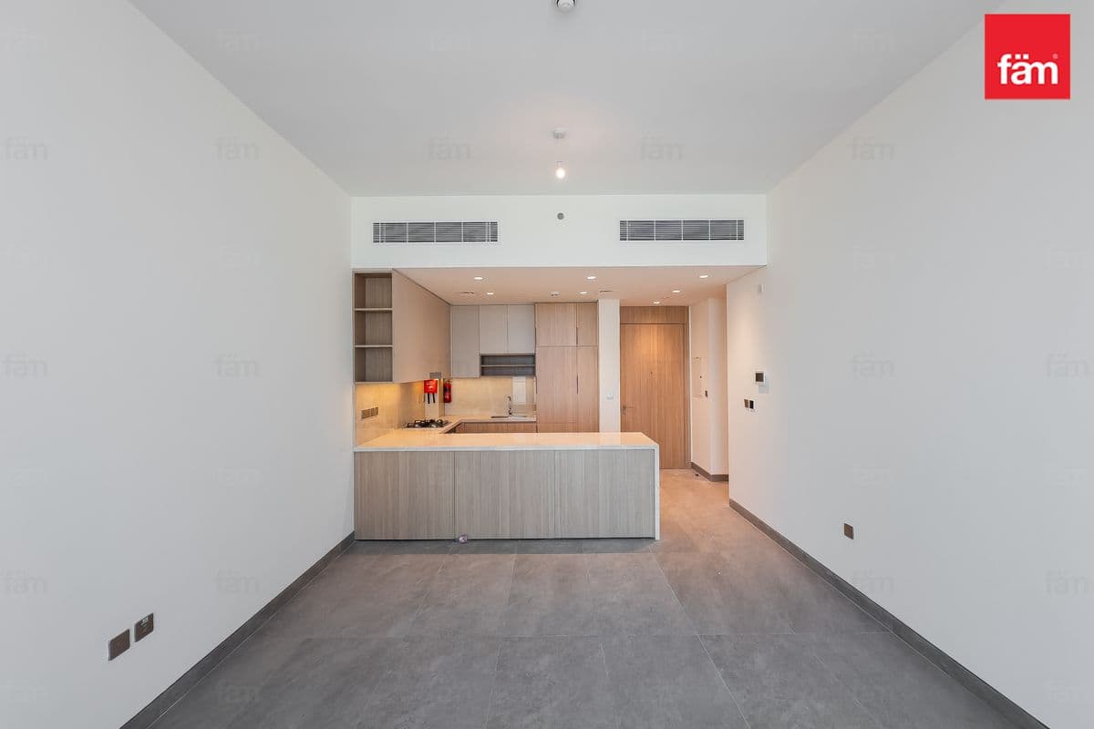 Big Layout | Unfurnished | 4 Cheques