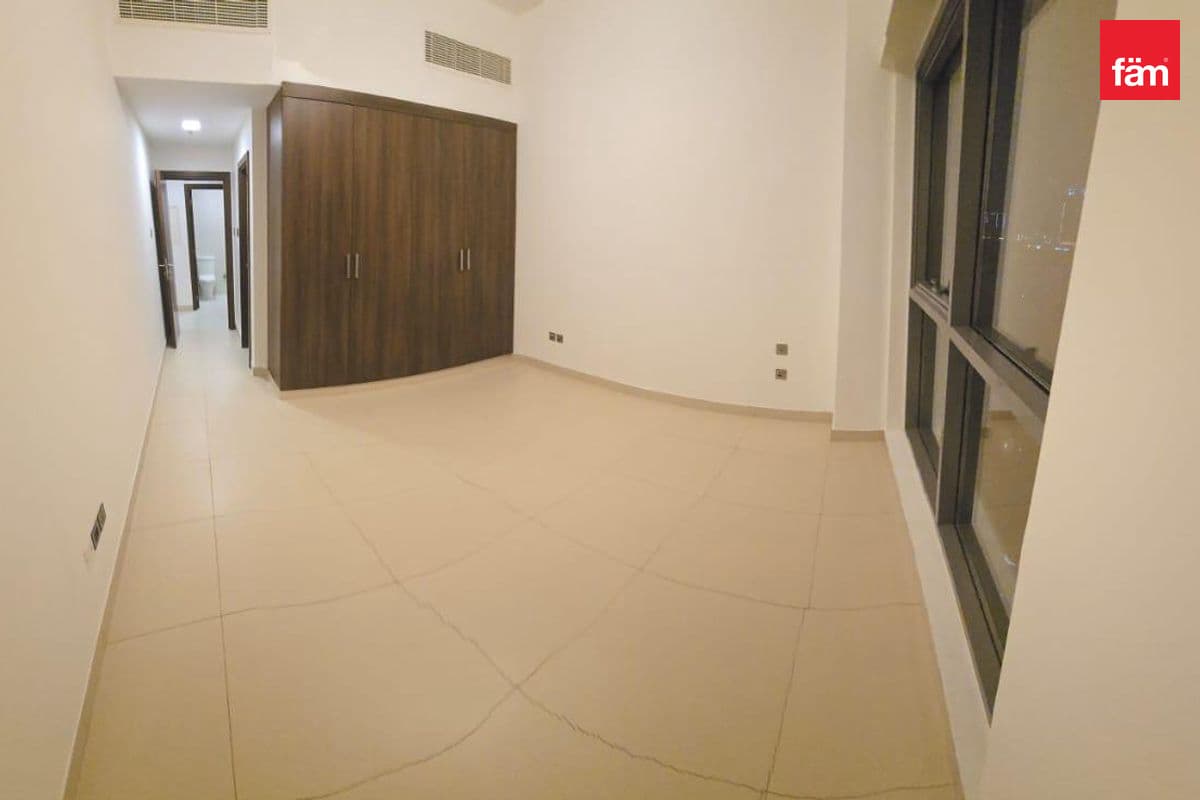 Spacious | Vacant | Spacious | Best Deal