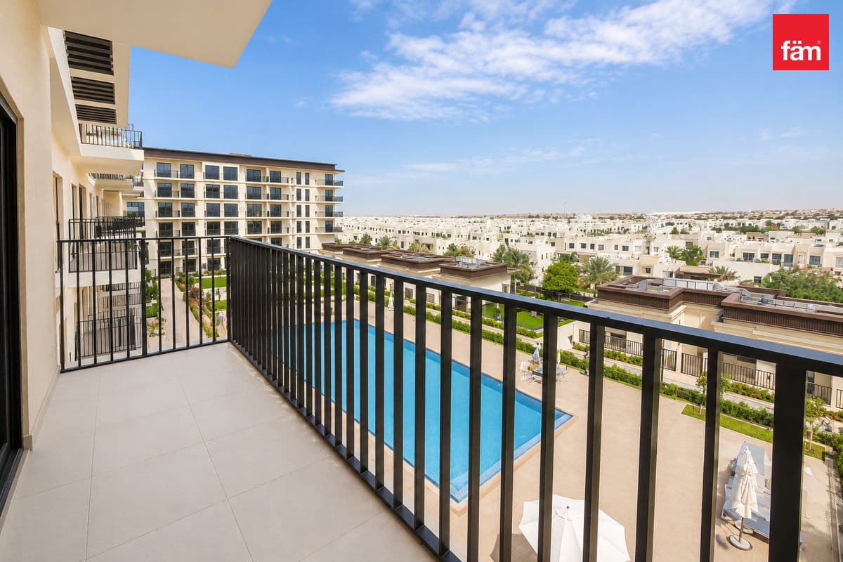 Luxury Living | Butterfly Layout | Multiple Option
