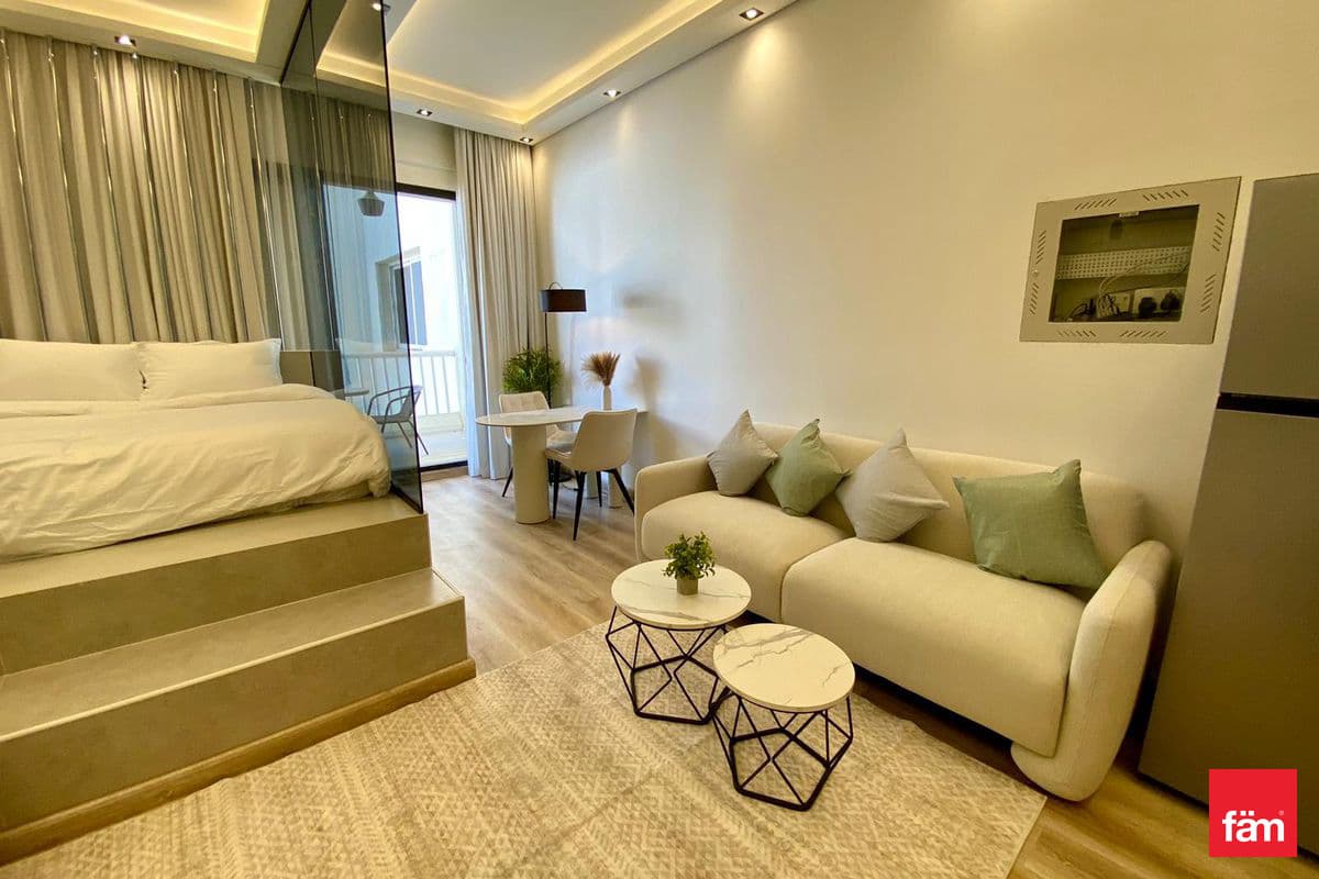 Large Furnished Studio | Pool View | 12 Cheques
