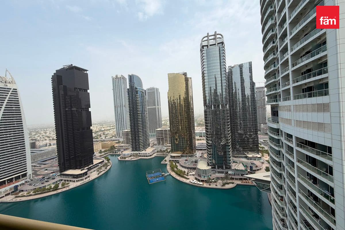 Next To DMCC Metro | High Floor | Lake View