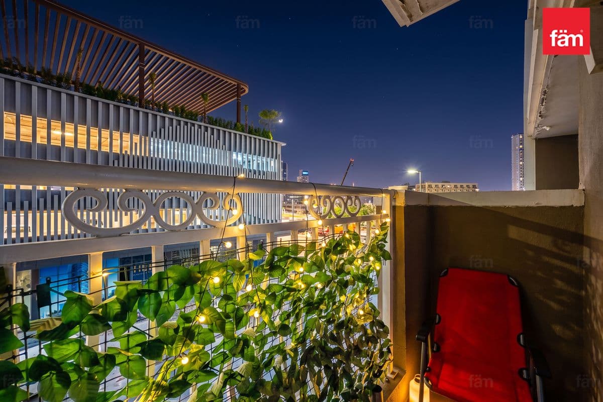 Luxury Studio Apartment | Rent | Laya Mansion