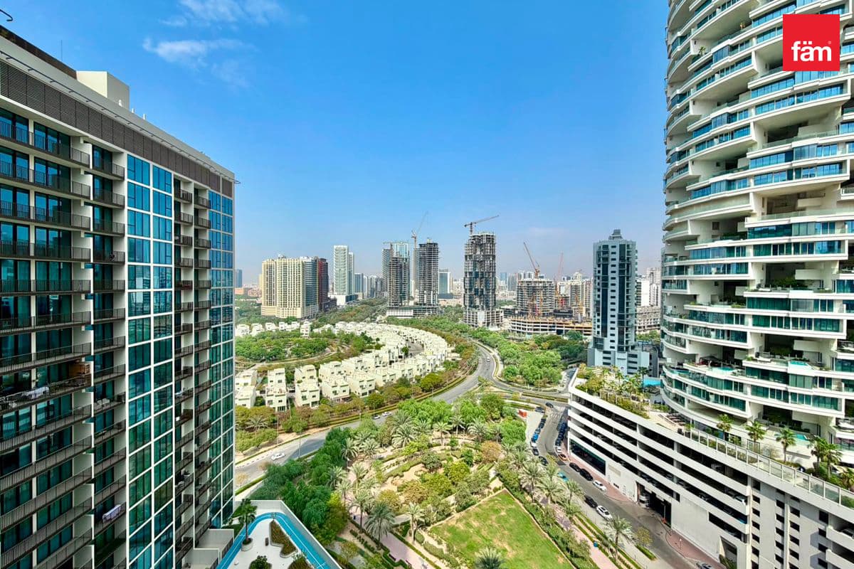 High Floor | Park View | Ready To Move