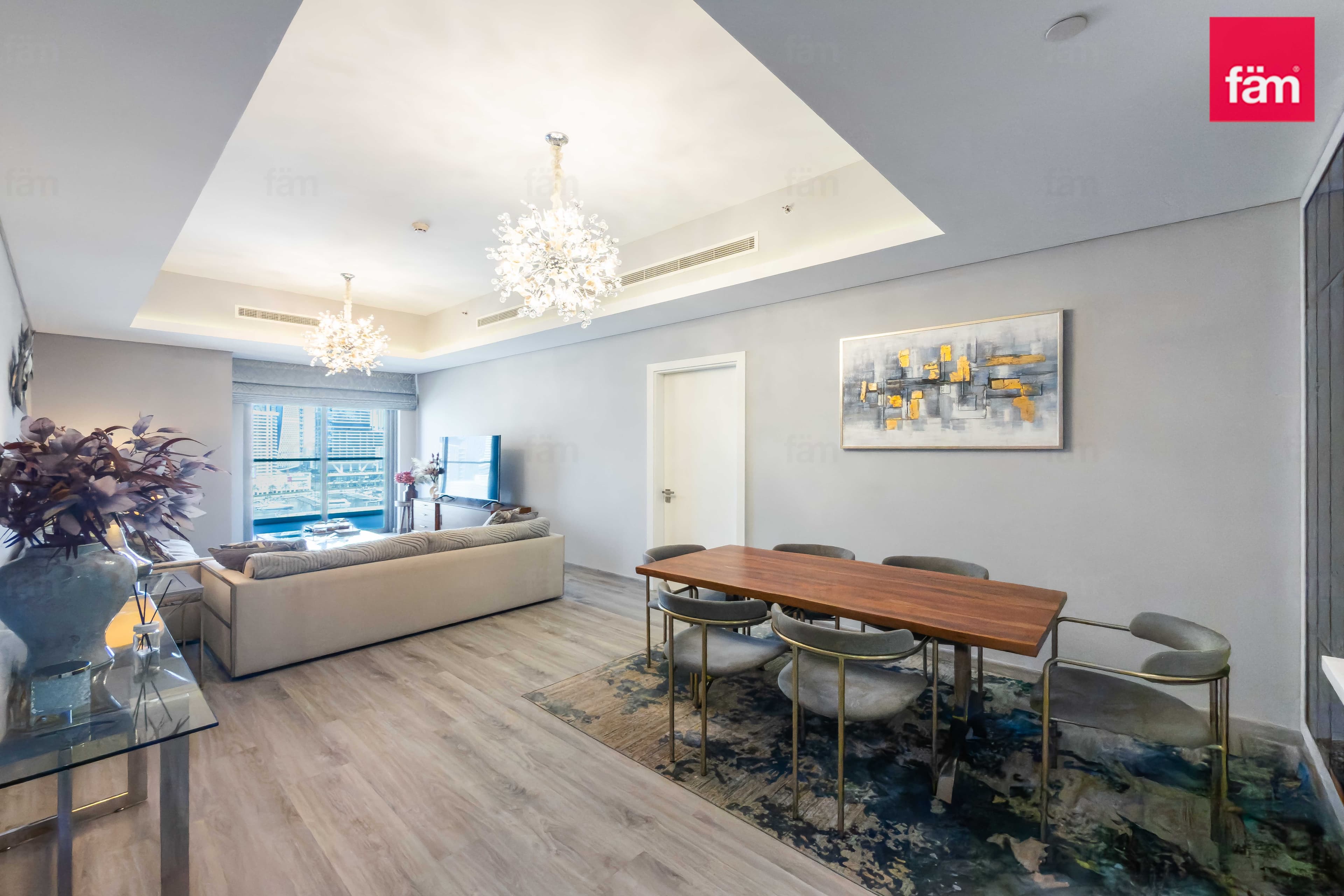 Fully Furnished| Corner| Upgraded| Canal Views