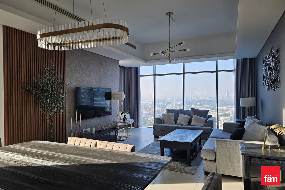 With Open View Bright And Spacious Plus Maids-Room