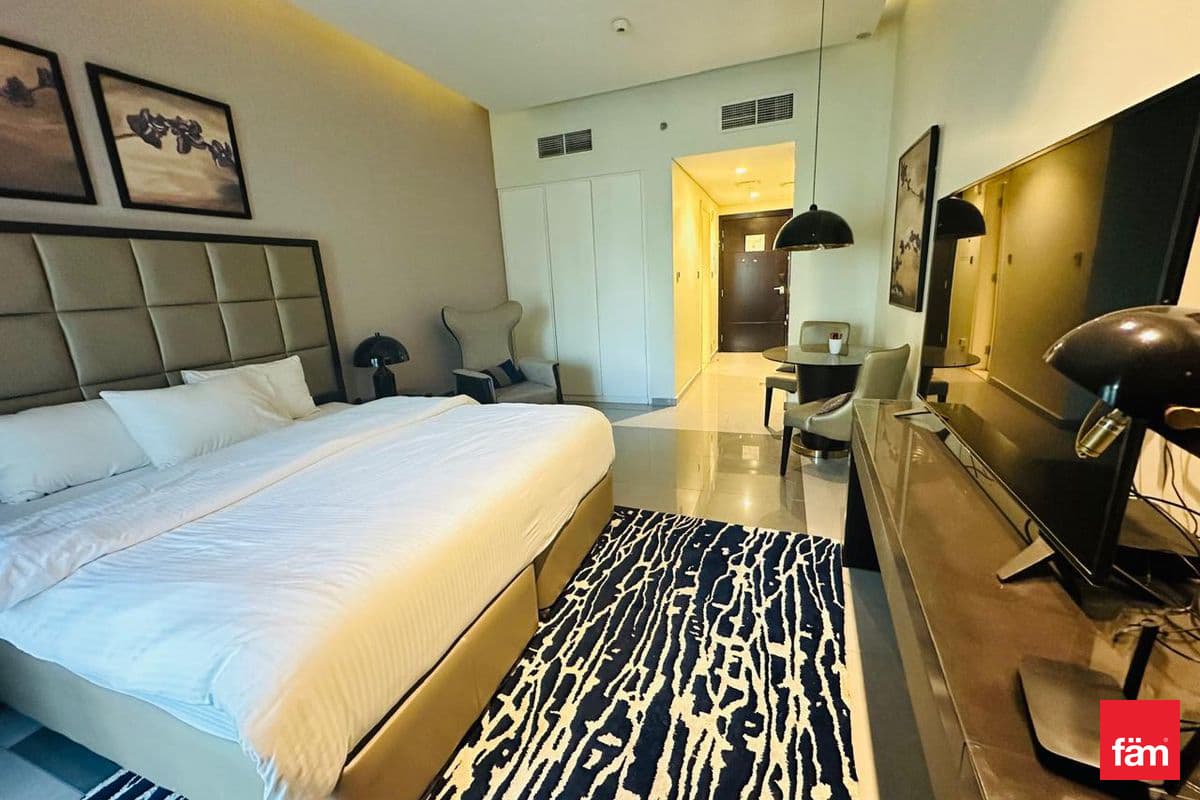 Elegant Urban Living | Prime Location | Furnished