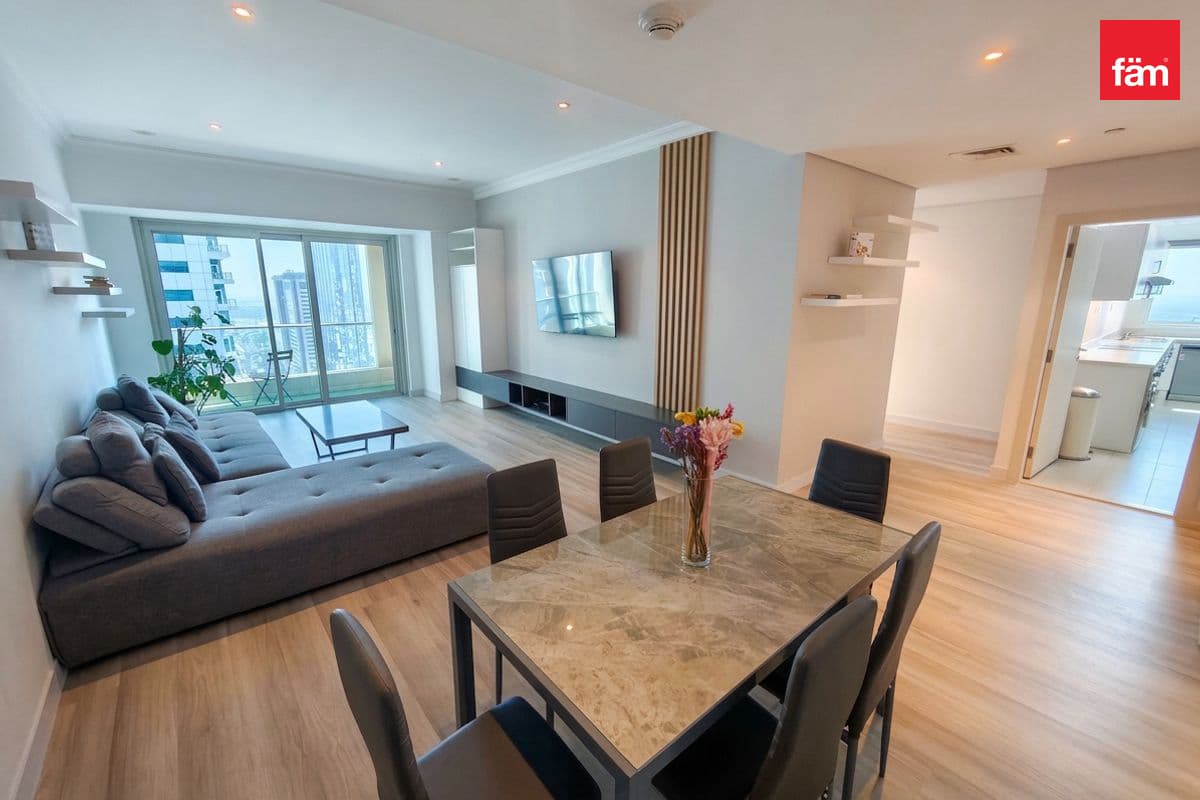 Golf View | High Floor | Well Maintained | New