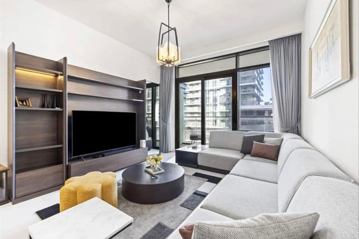 Fully Furnished | Private Beach | Vot