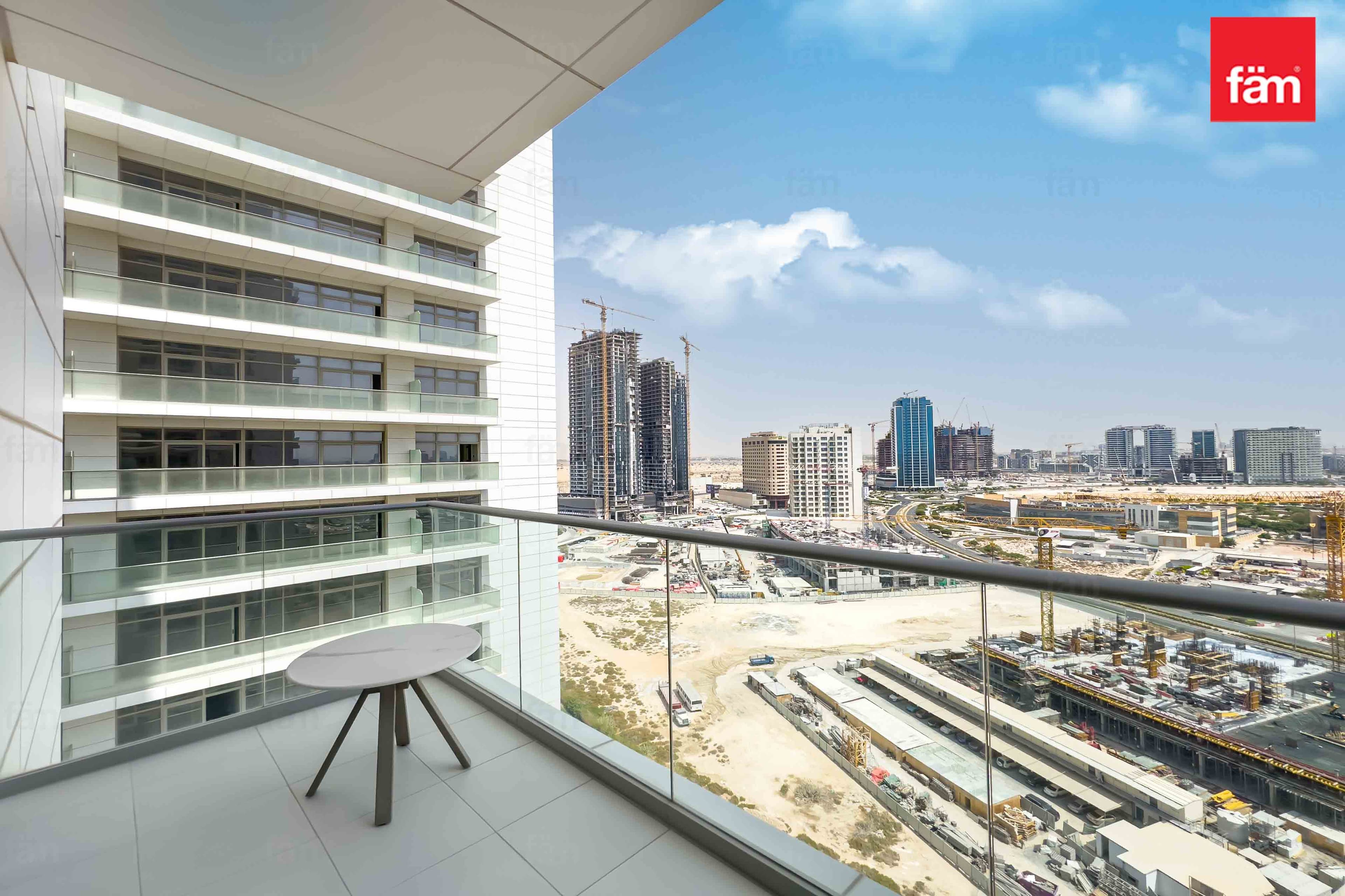 Marina View / Downtown View / Burj Al Arab View