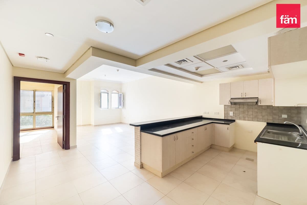 Exclusive | Vacant | Spacious | 1 Bed