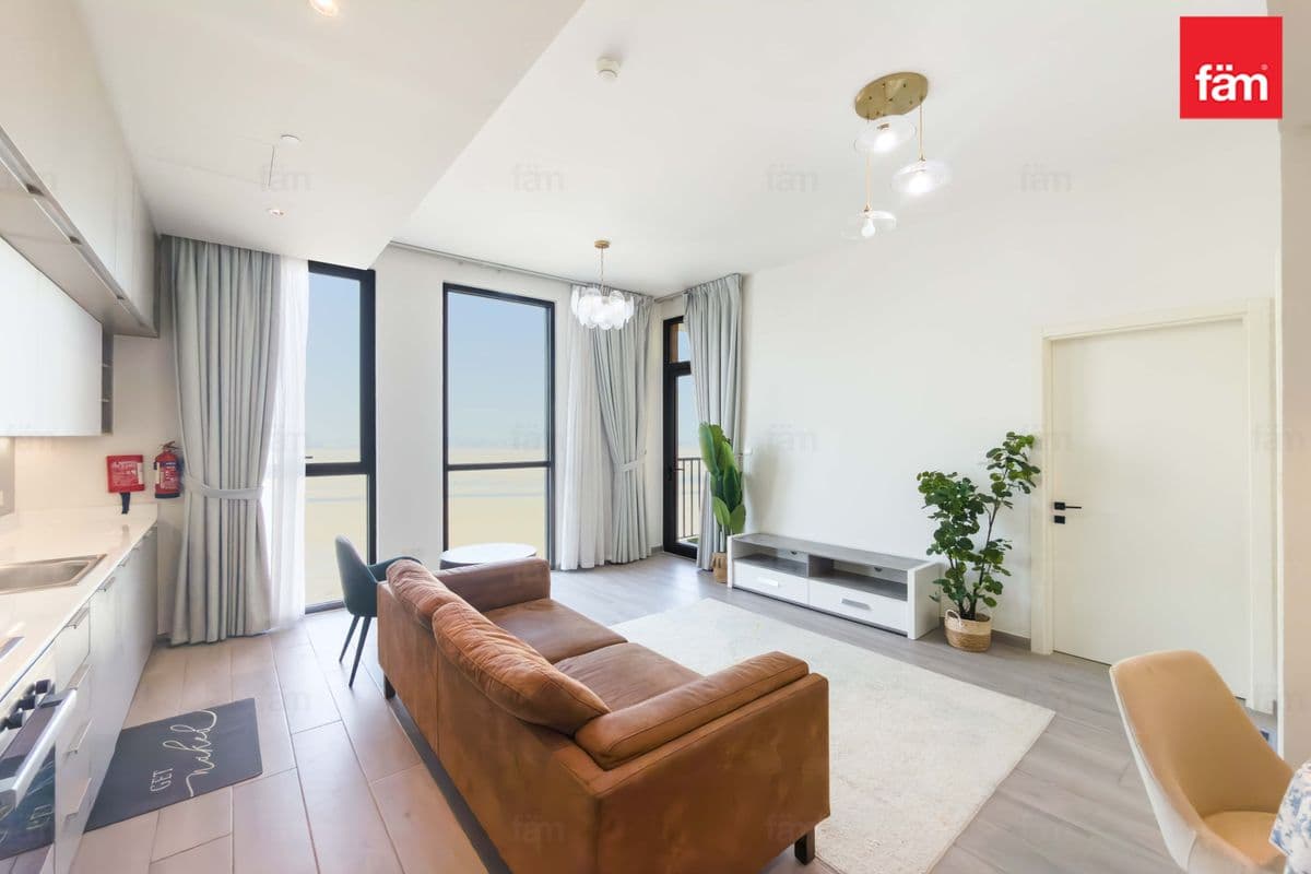 Spacious | Vacant | Community View | 4 Cheques