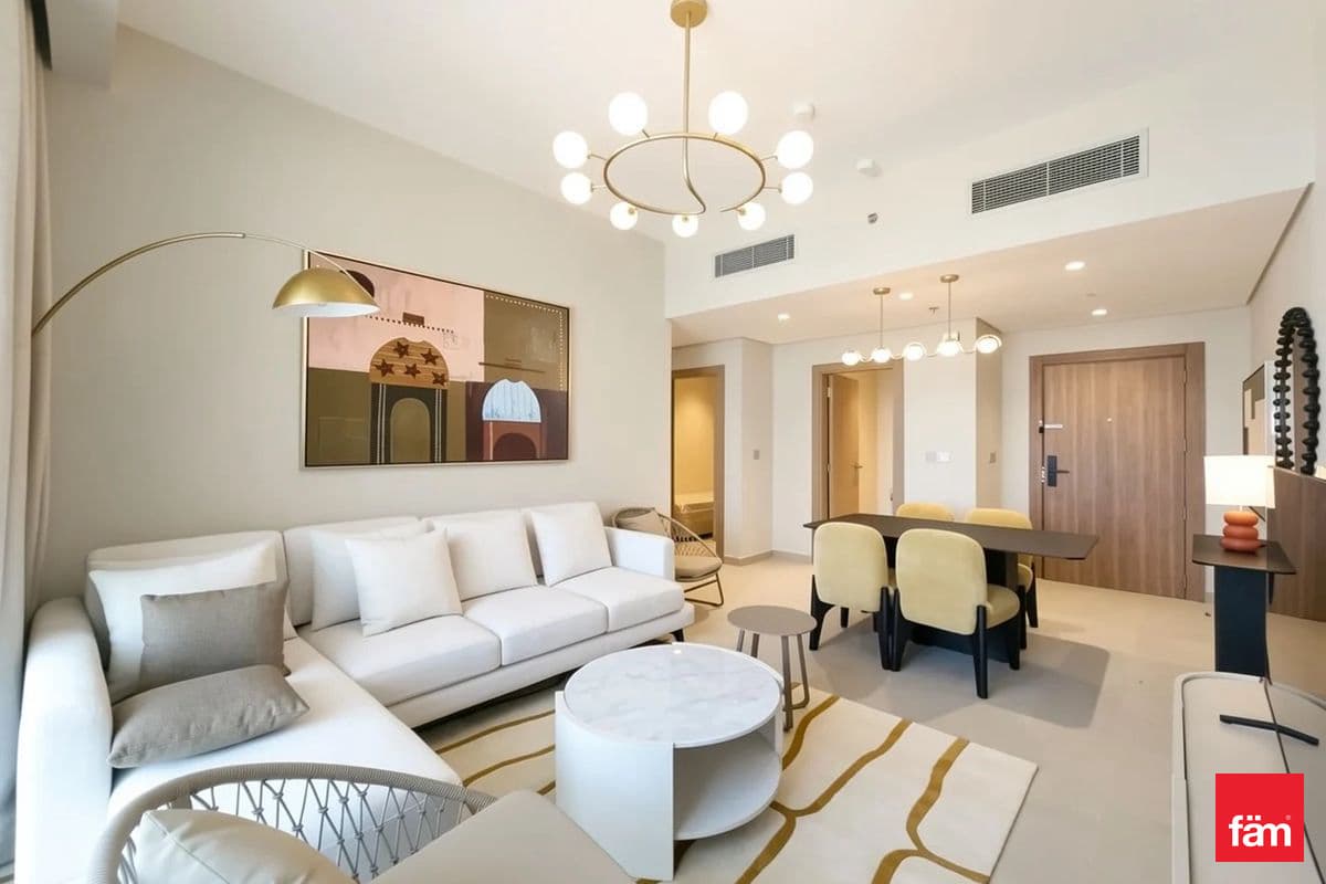 Fully Furnished 2br + Maids| Corner Unit | Vacant