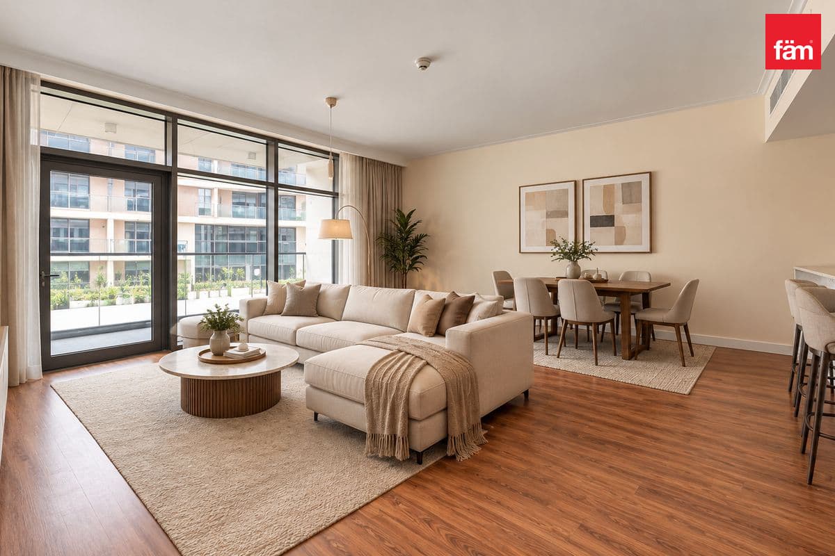 Exclusive | Vacant | Upgraded | Partial Park View