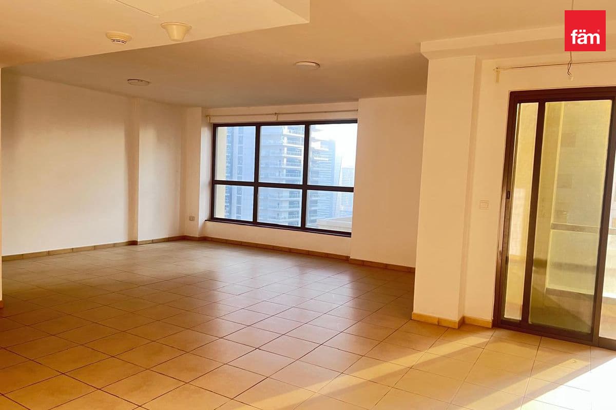 Partial Sea View|High Floor| Best Deal| Maids Room