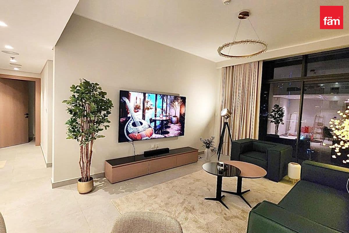 Biggest Layout | Fully Equipped | Closed Kitchen