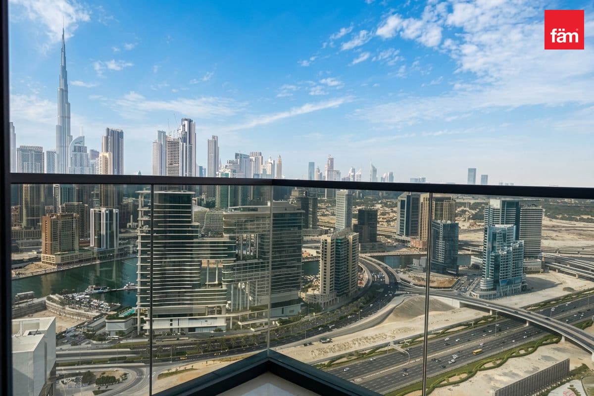 High Floor | Burj Khalifa View | Spacious