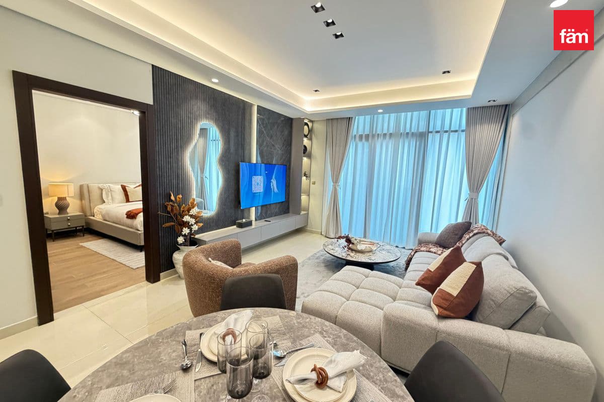 Luxury Furnished | Renovated | Business Bay View