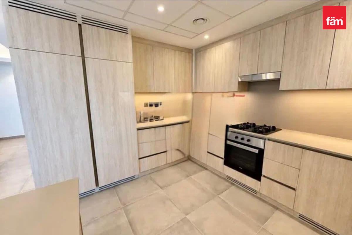 Brand New | Furnished |Stunning View| Spacious