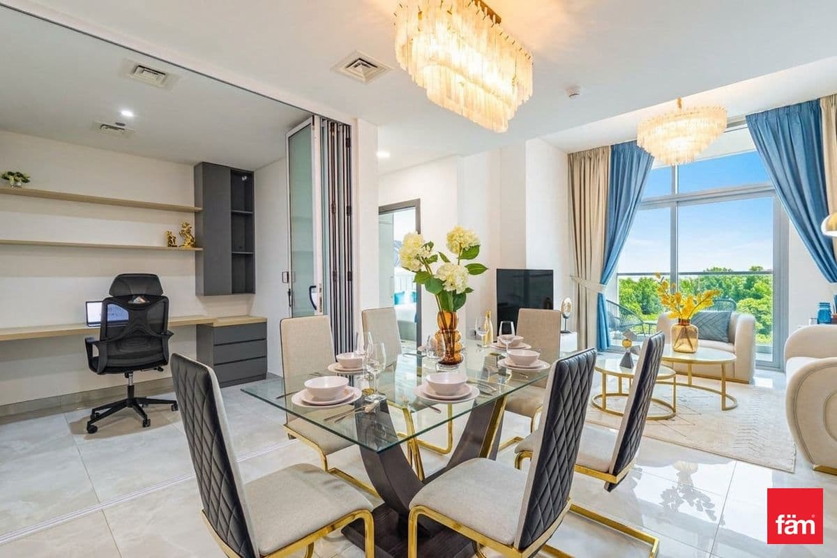 Spacious | Biggest Layout | Convertible | On Metro