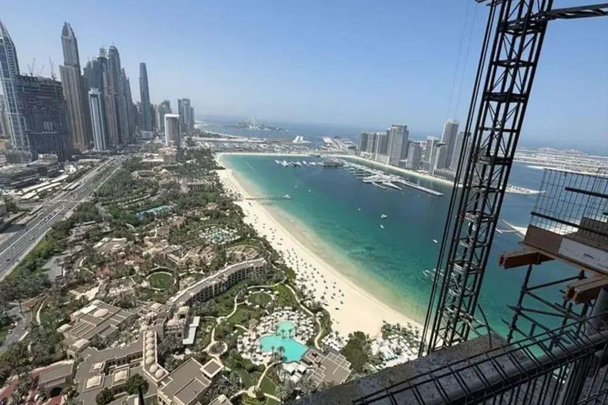 Big Layout | Penthouse | Negotiable | Multi Units
