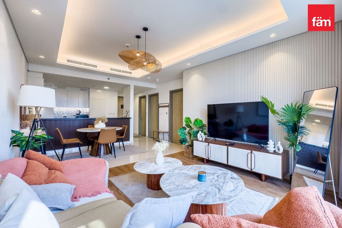 Custom Upgrade | High Floor | Sea View