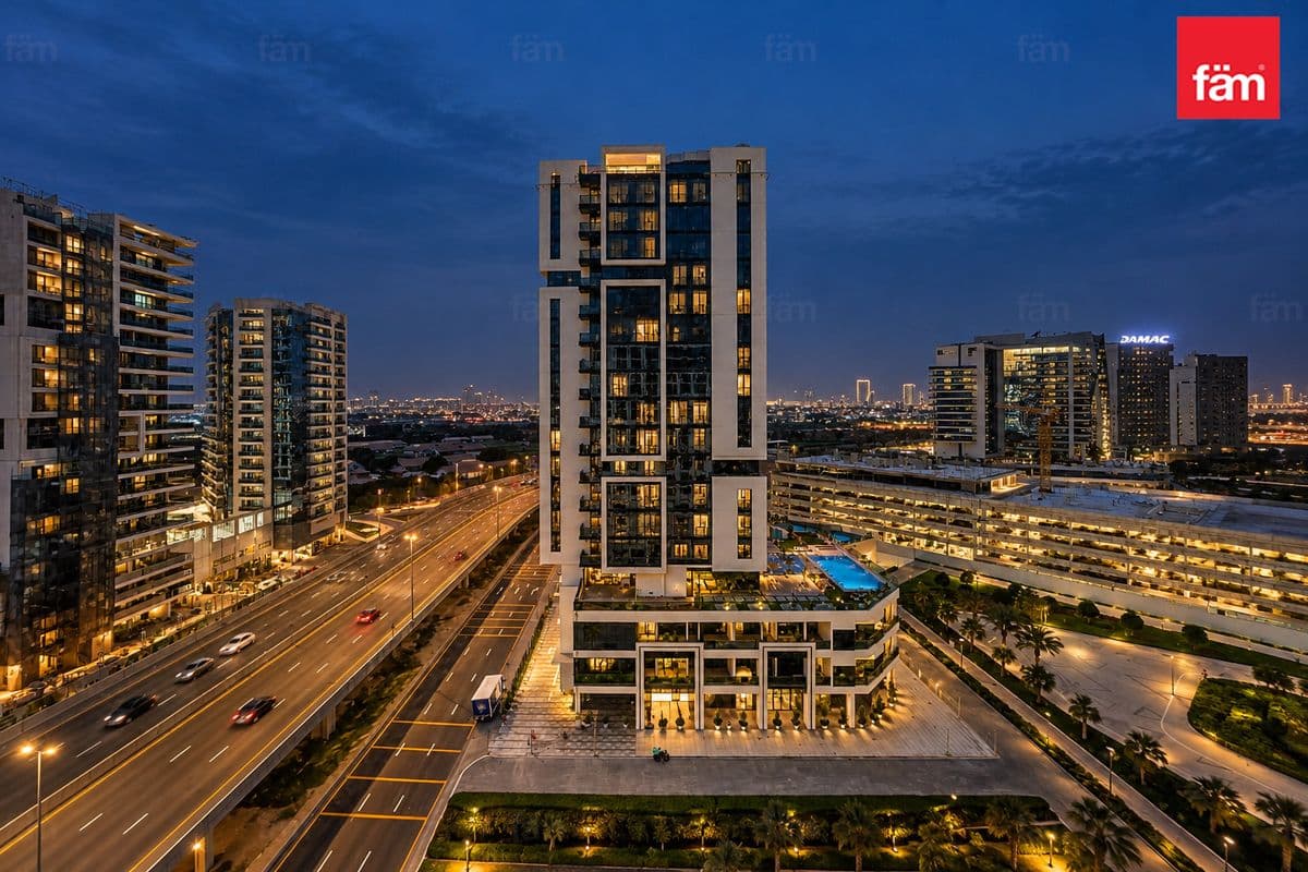 Furnished | Prime Location | Up To 12 Cheque