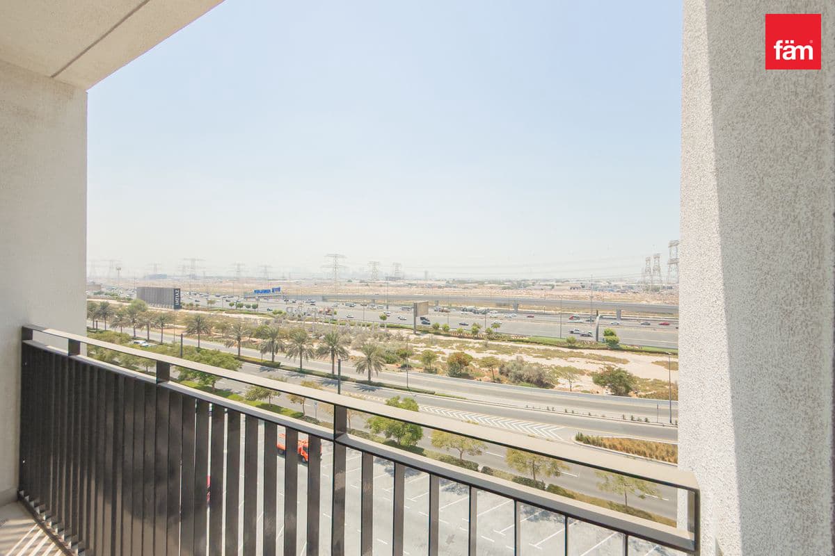 Very Well Maintained | Spacious | Bright | Vacant