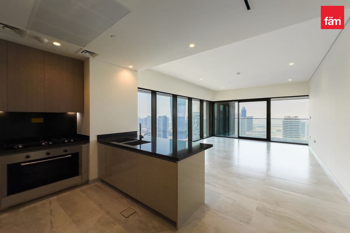 Burj Khalifa And Canal View |High Floor |Brand New